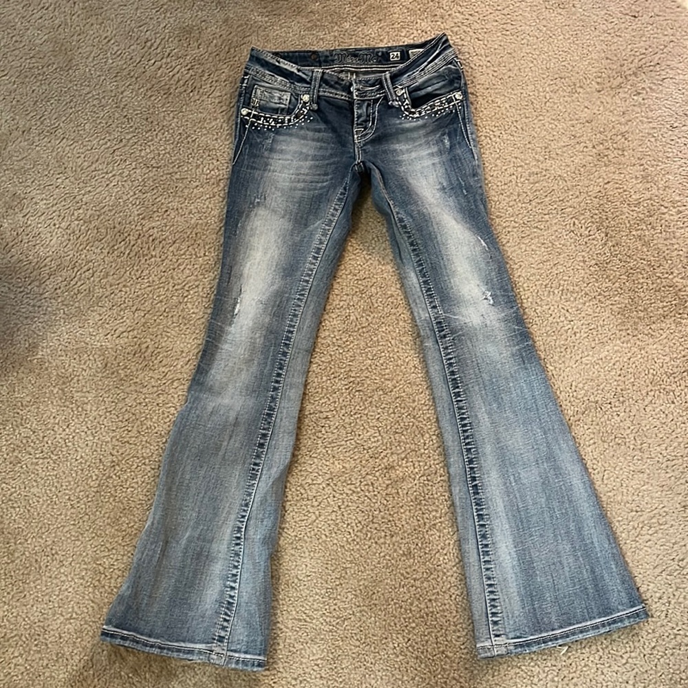 Miss Me Jeans. Flare